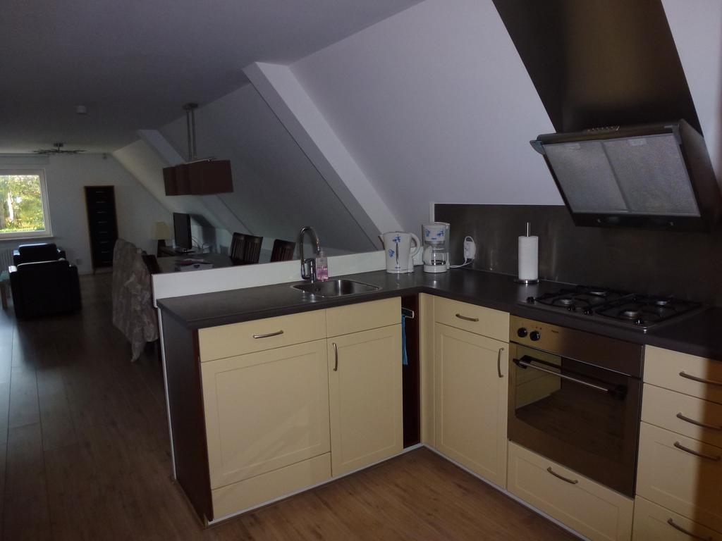 Schiphol Apartments Aalsmeer Zimmer foto
